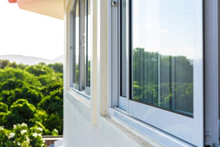 Installation fenêtres et portes aluminium Martinique