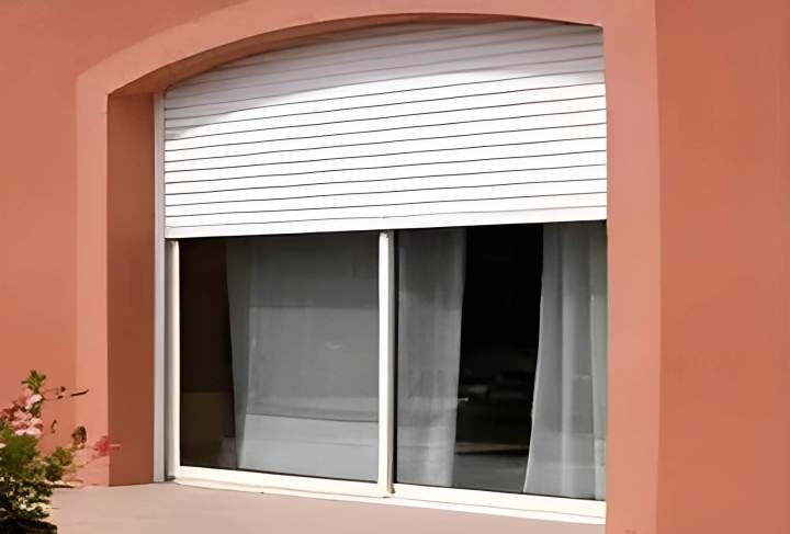 Installation volets roulants Martinique